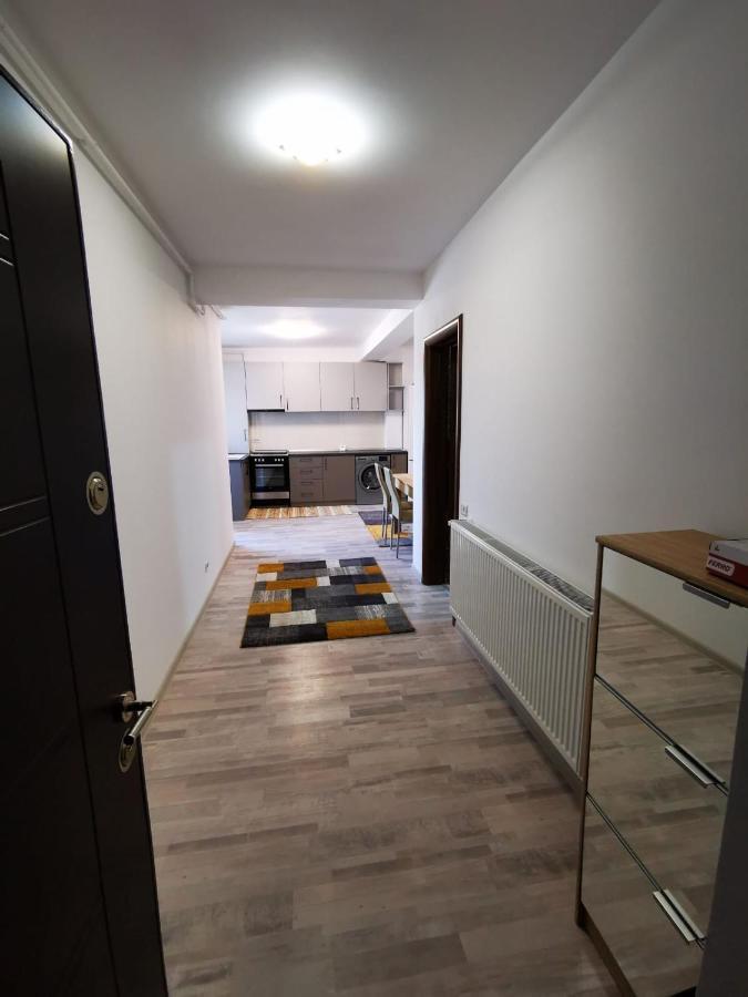 Апартаменти Sorinapartament Брашов Екстер'єр фото